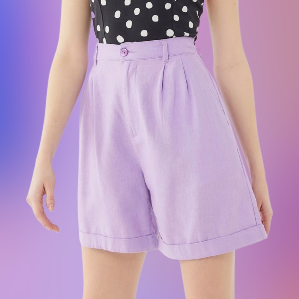 EUC 🪻 UO carlton linen longline trouser short in lavender. SIZE 2